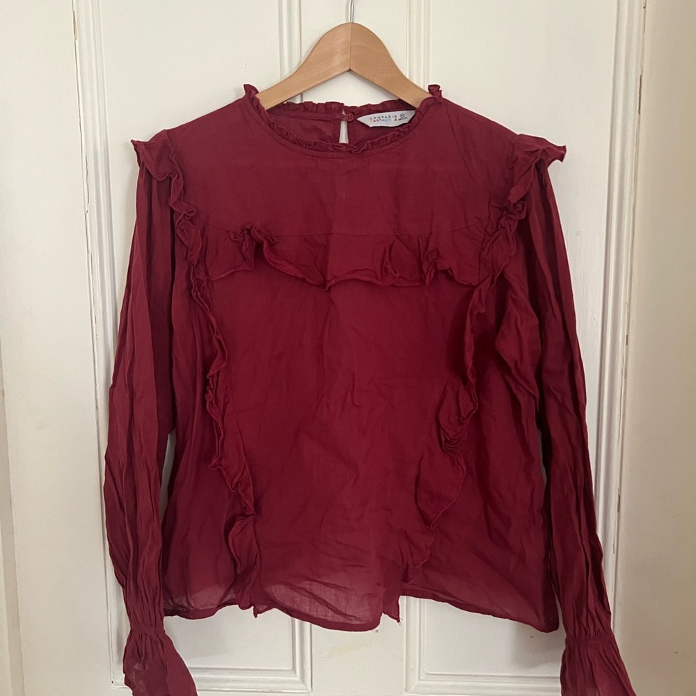Red ruffled cotton top, size L